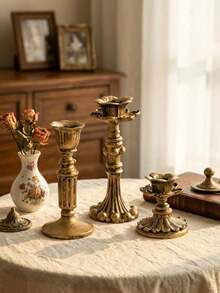 Chân nến vàng kiểu Pháp cổ điển, phụ kiện trang trí retro châu Âu cổ điển, trang trí đám cưới, giá đỡ nến thơm, trang trí bàn cà phê/quán bar/nhà hàng, vật trang trí trung tâm cho bữa tối dưới ánh nến. - Một cỡ - Xem 4