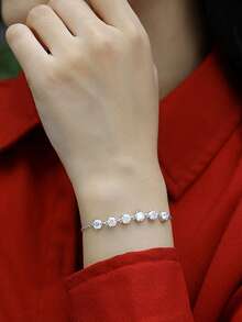 Un encantador brazalete de plata de ley 925 con moissanita para mujer, regalo perfecto para bodas, propuestas, fiestas de aniversario y el Día de San Valentín - Plateado - Ver 4