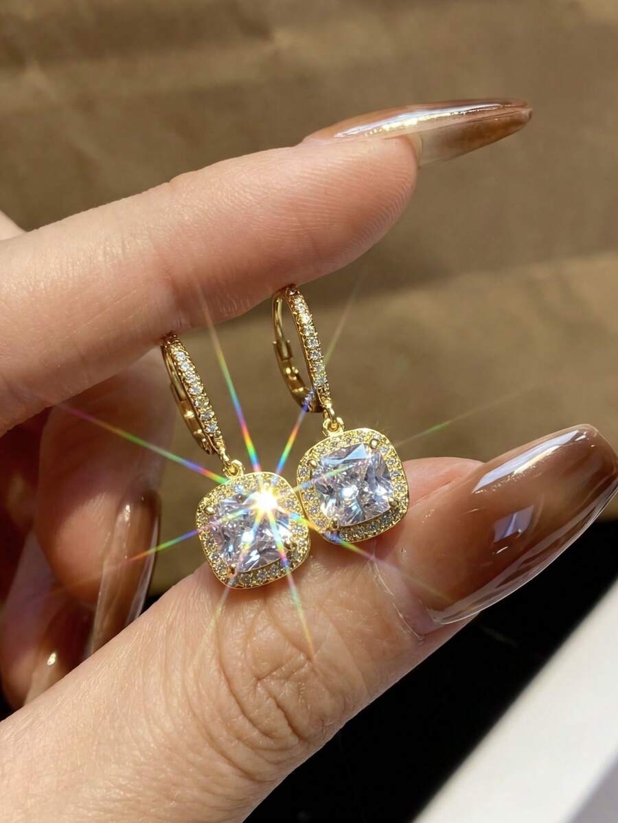 一对S925纯银心形扭纹吊坠耳环，时尚优雅的设计，是约会和派对的完美之选 - 璀璨時光耳環 - 查看 1