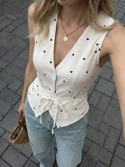 Buzzelle 女士V领爱心印花打结腰身设计时尚百搭无袖上衣