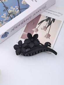 3pcs/1pc Matte Flower Shape Clip, Medium Size, Versatile Daisy Hair Clip For Bun, Claw Clip Fall Winter Hair Accessories For Women For Vacation Outfits Woman Summer - Multicolor - View 7