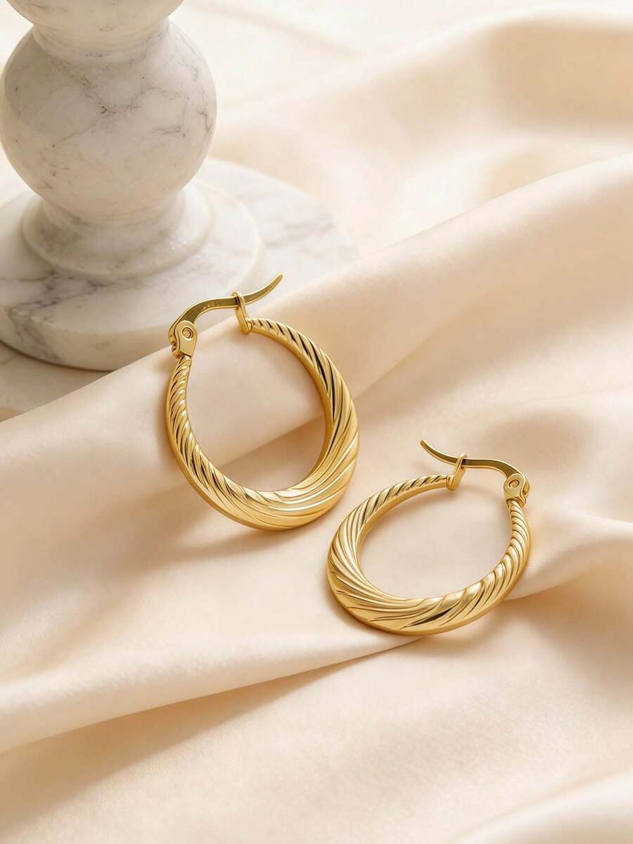 2 Stück/Set modische Damen Gold Creolen - Hypoallergene kreisförmige Ohrringe, stilvolle goldene Ohrringe, perfekte goldene Creolen für Frauen, Geburtstagsgeschenkidee, Sommer Mode Schmuckgeschenk, geeignet für den täglichen Casual Stil - Gold - Übersicht 1
