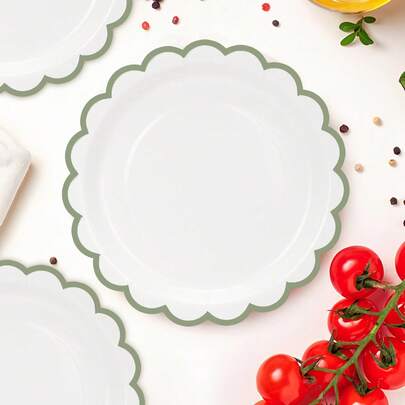 10pcs/20pcs/30pcs White And Light Green Wavy Edge Paper Plates, 7 Inch/9 Inch Disposable Wavy Rim Party Plates, Suitable For Baby Shower, Wedding, Bridal, Birthday Party Decoration