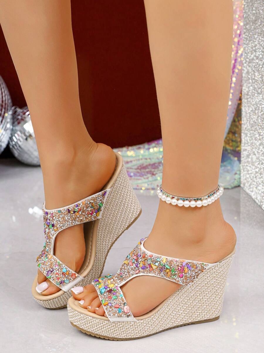 Giày sandal đế xuồng mùa hè mới dành cho nữ, sandal cao gót thoải mái phong cách bohemian. - Màu be - Xem 1