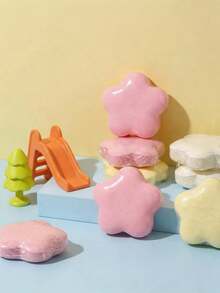 1/3Pcs Lucky Star Bread Super Soft Slow Rising Squishies Toy Artificial Bread Stress Toy Simulate Food Slow Rebound Bread Toys Tender Soft Cake Model Toy Stress Release Relax Toy For Party - Multicolor - View 3