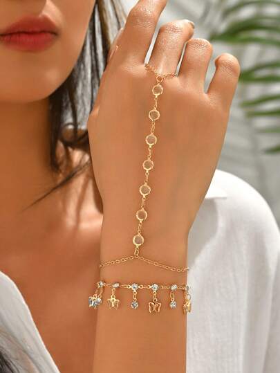 2pcs/Set Elegant Versatile Colorful Crystal Butterfly Tassel Linked Finger Ring Bracelet, Suitable For Daily Wear, Dates, Weddings And Parties. The Chain Length And Crystal Colors Are Not Fixed.