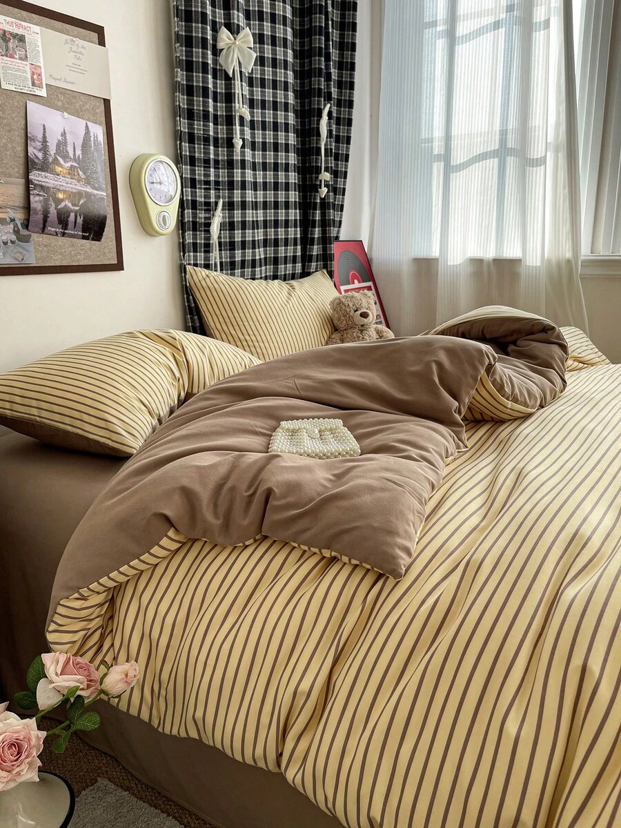 2/3pcs Floral, Striped & Plaid Pattern Duvet Cover Set, 1 Duvet Cover & 1/2 Pillowcases (No Filling), Soft & Breathable Washable Fabric, Suitable For Double, Queen, King Size Beds, Machine Washable - Mocha Brown - View 1
