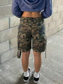 Plus Size Women Camo Multi-Pocket Loose Straight Leg Denim Shorts Casual Summer - 軍綠色 - 查看 5