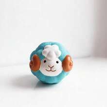 耐用耐咬发声球 - TPR材质自滚动互动玩具，橡胶设计，专为中型犬设计，耐磨不掉毛，咬时会发出声音。 - 彩色 - 查看 6