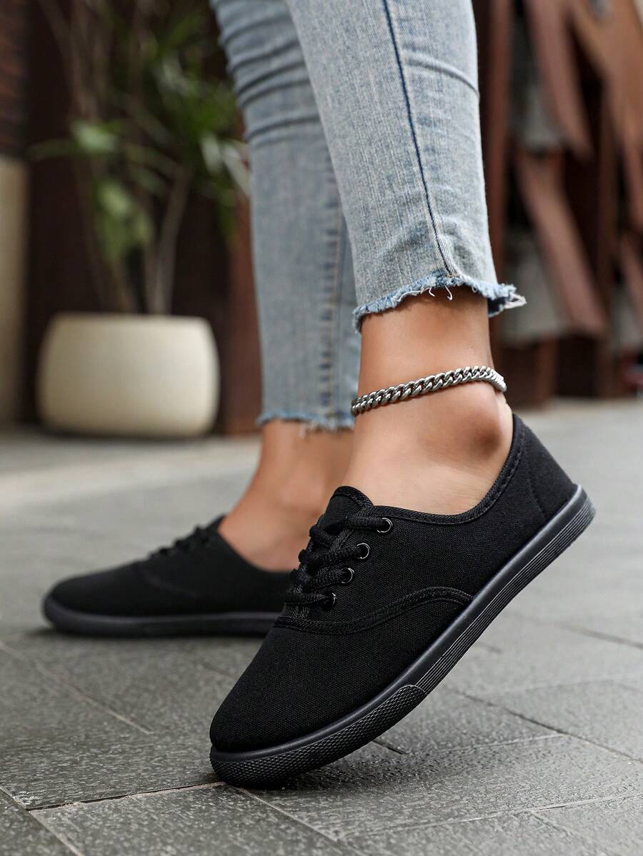 Women's Classic Black Canvas Shoes | Casual Lace-Up Sneakers | Suitable For Daily Commute, Beach Trip And Holiday Outfit