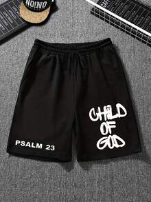 青少年男孩美式街頭風！CHILD OF GOD塗鴉短褲，瞬間提升你的街頭穿搭氛圍！黑色百搭色適合所有人，側面PSALM 23印花增添態度，抽繩腰頭+寬鬆版型，遮掩缺陷且顯瘦，不挑腿型，夏天搭配白色T恤和運動鞋即可打造隨意休閒造型，高周轉率，學生/時尚達人可放心購買，百搭易穿！ - 黑色 - 查看 1