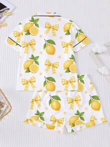 Bộ đồ ngủ trẻ em 2 món in hình nơ và chanh, áo cardigan tay ngắn cổ bẻ thoáng mát và quần short cạp chun rộng rãi, chống cháy, họa tiết lá chanh xanh với nơ, thích hợp cho trẻ em và trẻ lớn mặc hàng ngày. - trắng - Xem 3