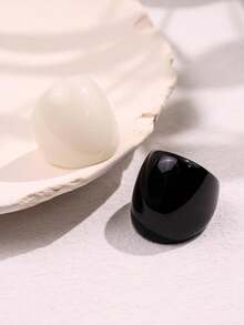 2pcs/Set Black & White Geometric Oversized Oval Resin Rings, Minimalist Elegant Women Daily Casual Jewelry, Versatile For Holiday Party - Multicolor - View 7