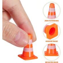7pcs Traffic Cones, 0.98inch Traffic Signs Miniature Sports Training Roadblock Cones Small Street Signs Construction, Theme Party Sports Activities - Initial - View 3