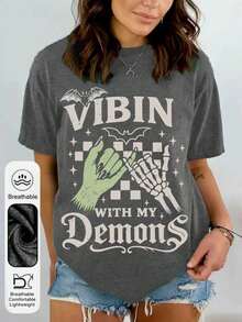 "Dancing With My Devil" Printed Casual Crew Neck Short Sleeve T-Shirt, Women's Summer Top. - 深灰色 - 查看 2