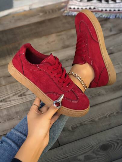 2026 New Casual Lace-Up Sneakers, Fashionable Outdoor Casual Street-Style Athletic Shoes, Students' Lightweight Suede-Like Skate Shoes