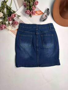 Casual Distressed Denim Mini Skirt With Front Button And Pockets, Elegant For Commuting - Blue - View 5