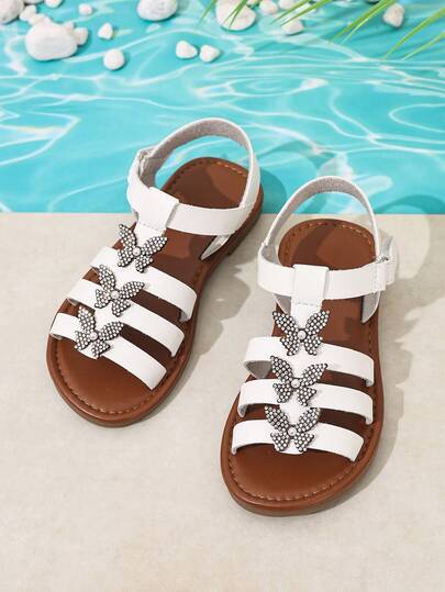 1双女童水钻蝴蝶装饰露趾凉鞋，可调节踝带夏季沙滩鞋