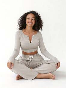 Runway Rest 2pcs Set Women Spring, Summer, Autumn, Winter New Quarter Button Long Sleeve Solid Color Tight Top & Pants Suit Cozy Outfit, Fall Clothes - Khaki - View 2