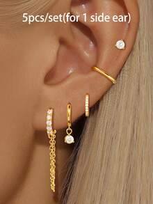 5 pièces Ensemble de boucles d'oreilles créoles en zircone cubique plaqué or 24 carats pour femmes. Pack de boucles d'oreilles à tige en zircone, avec pendants à chaîne et à goutte - 5 pièces/ensemble - Voir 10