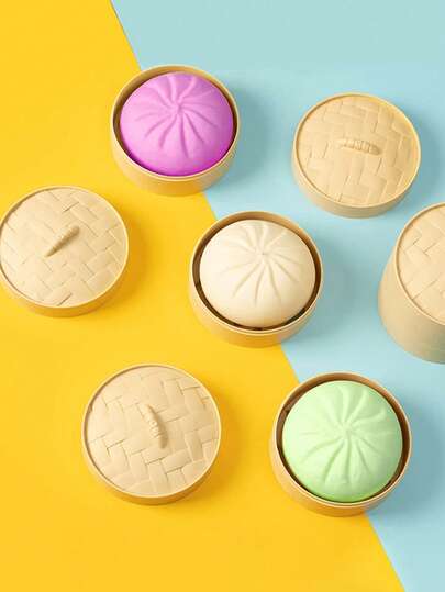 1/4 pezzi Giocattoli antistress per uso quotidiano, giocattoli antistress morbidi a forma di raviolo, giocattoli sensoriali tattili, giocattoli soffici, squishy, palle antistress a forma di raviolo colorate, giocattoli antistress da schiacciare, palline da schiacciare antistress, giocattoli da scrivania allungabili a forma di panino con vaporiera, giocattoli per feste e festa, adatti come regali o omaggi per feste.