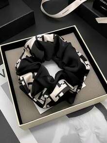 1个女士缎面字母多功能发圈 - 彩色 - 查看 4