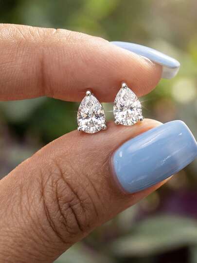 1 Pair 925 Sterling Silver Fashion Teardrop Cubic Zirconia Stud Earrings, Elegant Jewelry For Women, Suitable For Daily Wear, Versatile With Various Outfits, Also Perfect Accessory For Dates And Parties.
