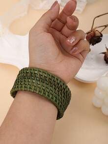 1pc Handmade Rattan Exaggerated Striped Oversized Adjustable Bangle Bracelet, Suitable For Vacation, Party, Market, Afternoon Tea And Daily Wear - Moss Green - View 6
