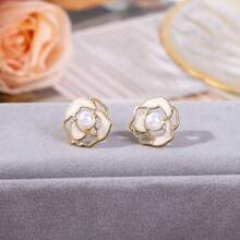 1pc New Luxury Light-Style French Multi-Purpose Pearl Peony Stud Earrings, Necklace And Ring Set - The Peony Pendant Necklace Is Suitable As A Gift Set For Your Girlfriend Or Best Friend. - Camellia Three-piece Set - View 5