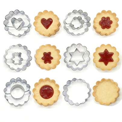 Bộ khuôn làm bánh quy mứt 4/6 chiếc được làm từ chất liệu thép không gỉ và có nhiều hình dạng như trái tim, hình tròn, hình hoa, hình lục giác, hình ngôi sao, v.v. Đây là sự lựa chọn tốt nhất để làm bánh quy mứt, hoàn hảo cho các lễ hội, họp mặt gia đình và làm bánh hàng ngày.