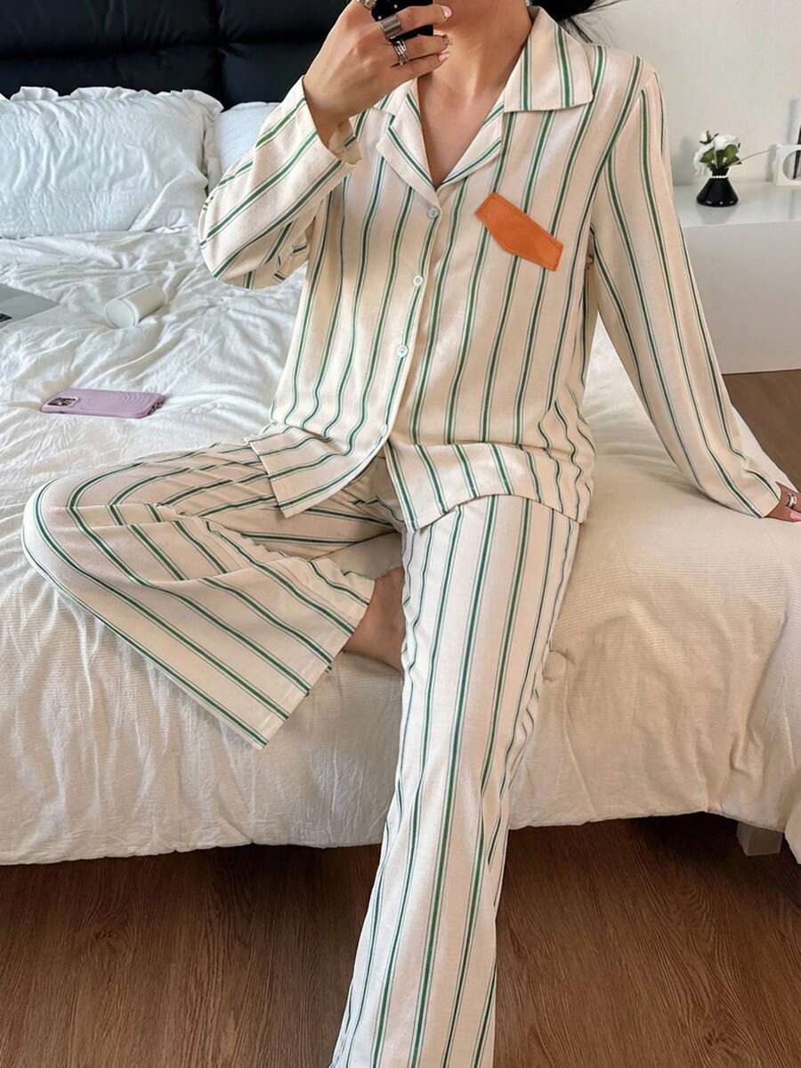 Dreamivo Conjunto de pijama casual de mujer con estampado de rayas y botones - Albaricoque - Ver 1