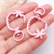 5/10/20 chiếc móc khóa hình dâu tây nhiều màu sắc được sơn – Khóa càng cua và móc bấm được phun sơn, dùng làm phụ kiện thủ công DIY và mặt dây chuyền. - Móc khóa hình quả dâu tây - Xem 20