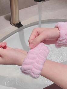 6-Piece Luxury Microfiber SPA Headband And Wristband Set, Face Wash Headband, Makeup Headband, Skincare Headband, Velvet Fluffy Sponge Headband, Soft Absorbent Terry Cloth Bubble Headband, Suitable For Skincare, Makeup Removal, And Bathing, Suitable For Women And Girls, Skincare Headband, Beauty, Skincare Products, SPA, Self-Care, Skincare Tools, Facial Care, Beautician Supplies, Skin, Facial Cleanser, Facial Care - Hair Accessory Set - View 7