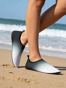 速干赤足瑜伽健身游泳水鞋 - 彩色 - 查看 1