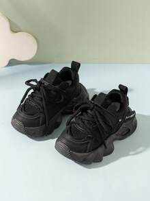 1 Pair Spring/Autumn Fashion Chunky Sneakers, Breathable Mesh Running Shoes For Boys & Girls - Black - View 2