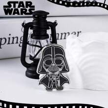 Star Wars 星球大战官方授权收藏徽章 男士胸针 新奇饰品 防锈金属胸针 锌合金珐琅徽章 动漫背包徽章 夹克翻领徽章 收藏周边 定制礼物 1件装 迪士尼 - 彩色 - 查看 5