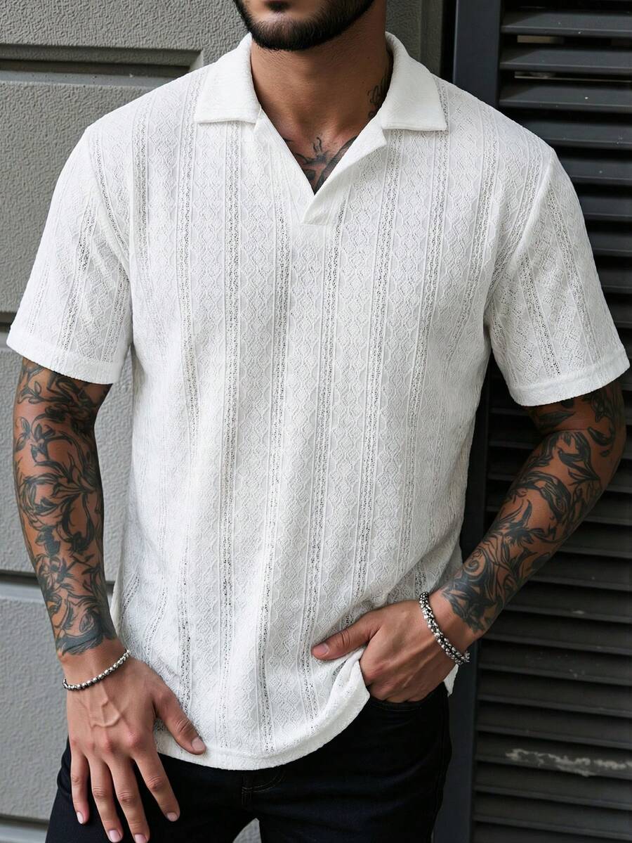 Camisa polo de cuello en V con textura de rayas, de unicolor y manga corta, ideal para salidas diarias - Blanco - Ver 1