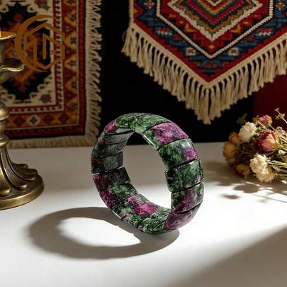 Zhenwei xina Một chiếc vòng tay đá ruby xanh lục kiểu Bohemian, phù hợp cho phụ nữ đeo hàng ngày hoặc làm quà tặng, quà sinh nhật, quà Giáng sinh, quà Phục sinh, quà Ngày Thánh Patrick.