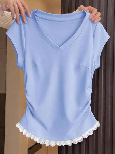 大码浅蓝色V领腰部蕾丝边休闲T恤