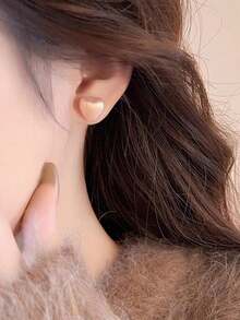 4 paires de boucles d'oreilles à tige cœur personnalisées mode polyvalentes et mignonnes avec faux perles, convenant pour le port quotidien, les festivals et les sorties pour les femmes - Ensemble de quatre pièces en forme de cœur - Voir 5