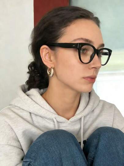 Fashionable Textured French Unique Metal Pleated Hoop Earrings, Luxury Golden Asymmetrical Geometric Earrings