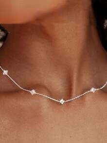 Fashionable & Elegant Four-Leaf Clover Micro-Inlaid Zirconia Necklace, Starry Sky Delicate Choker Necklace Jewelry - Four Leaf Flower Necklace - View 7