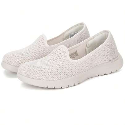 Skechers 女士轻便休闲鞋，自然色，日常通勤休闲鞋，夏季轻便透气通勤鞋，一脚蹬休闲鞋 136505-NAT