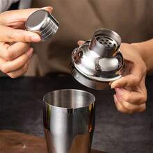 3件套鸡尾酒调酒工具套装，750毫升不锈钢鸡尾酒调酒器套装，含双头量酒器、捣棒、滤网、倒酒器和搅拌勺 - 銀色 - 查看 7