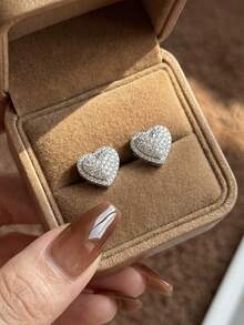1 Pair 925 Sterling Silver Heart-Shaped Earrings Inlaid With Full Zirconia, Fashionable & Exquisite, Suitable For Daily Wear And Dates - Earrings - View 3