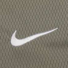 Nike 男士 AS MNK DF GM 经典 8 英寸短款针织短裤 IF1594-059 - 灰色 - 查看 3