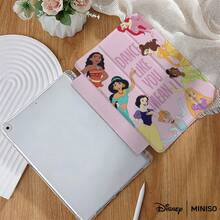 Miniso Disney Princess Dance Like You Mean It Tablet Case Shockproof Stand Cover Printed Protective Case Designed Suitable For IPad 7.9/8.3/9.7/10.2/10.5/10.9/11/12.9/13 Inch,Suitable For IPad Device Protective Case,Tablet Accessories,Suitable For IPad Mini 4/5/6/7,IPad 2017/2018/2019/2020/2021/2022/2023/2024,IPad Air1/2/3/4/5/6/7,IPad Pro 2018/2020/2021/2022/2024,Automatic Wake-Up/Sleep,Foldable,Stocking Stuffers,The Girlfriend - Nhiều màu - Xem 3