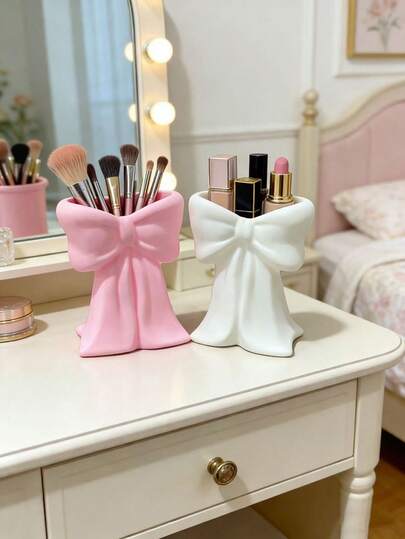 1pc Creative Bow-Knot Shaped Pen Holder Decor, Durable Plastic Desk Pen Cup In Pink And White, Home Decor/Organizer Vase, Can Be Used To Store Flowers, Cosmetics, Markers/Brushes, Suitable For Bathroom, Office, Living Room