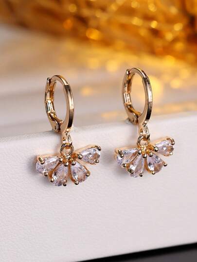 1 Pair Unique Design Elegant Floral Petal Earrings, Minimalist Chic Earrings Suitable For Women's Daily Wear