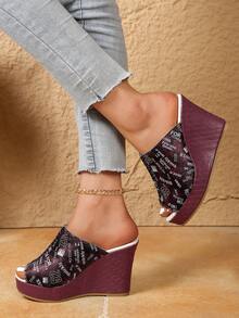 1 đôi sandal đế xuồng thời trang thường ngày, nhẹ và chống trơn trượt dành cho nữ. - Màu Đỏ Sâu - Xem 5
